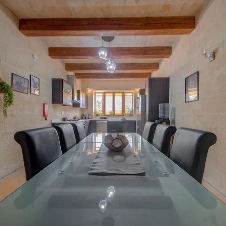 Klementa The Private With Pool In Gozo Villa
