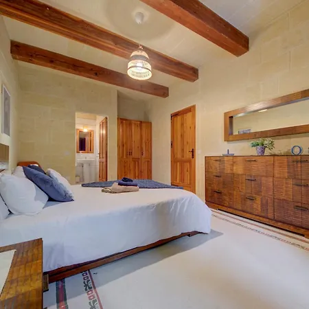 Klementa The Private With Pool In Gozo Villa Għarb