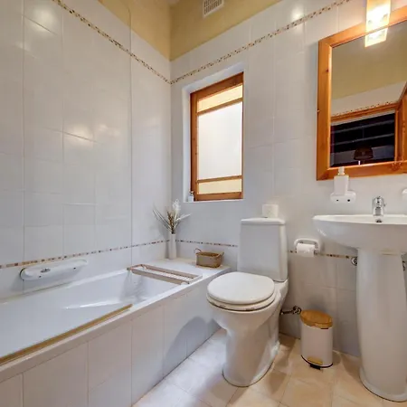 Klementa The Private With Pool In Gozo