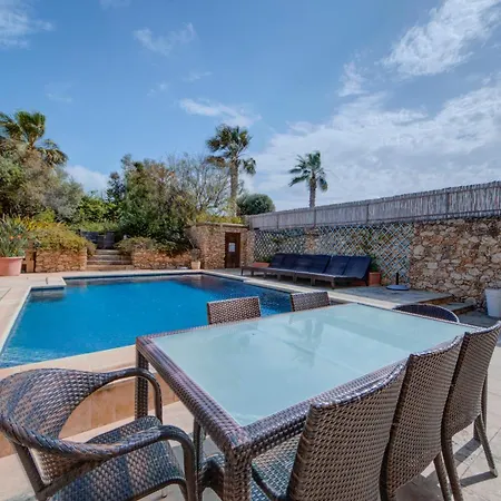 Klementa The Private With Pool In Gozo * Għarb