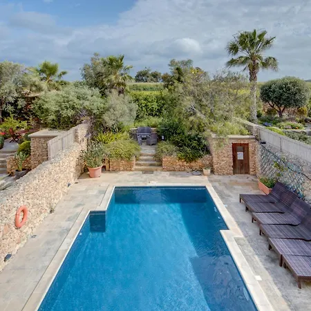 Klementa The Private With Pool In Gozo Villa
