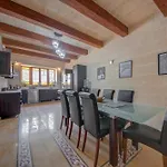 빌라 Klementa The Private With Pool In Gozo 가르브