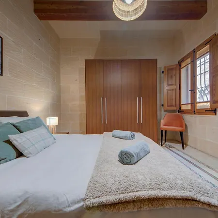 Klementa The Private With Pool In Gozo *