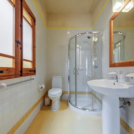 Klementa The Private With Pool In Gozo Арб