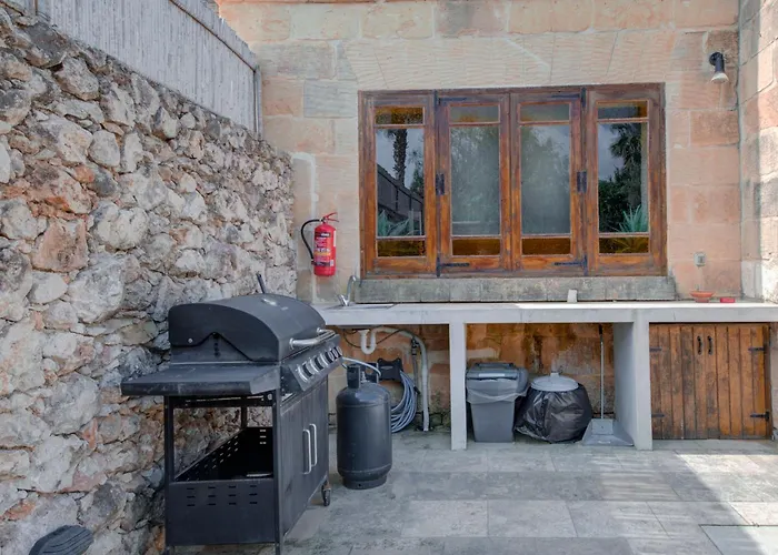 Villa Klementa The Private With Pool In Gozo Għarb